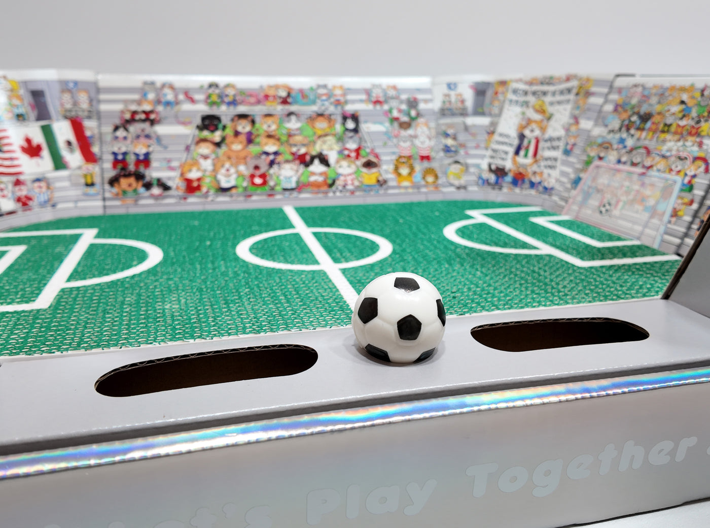 Built-in ball track for endless batting fun